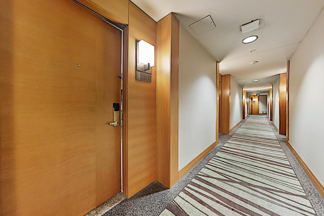 Westin 617 *