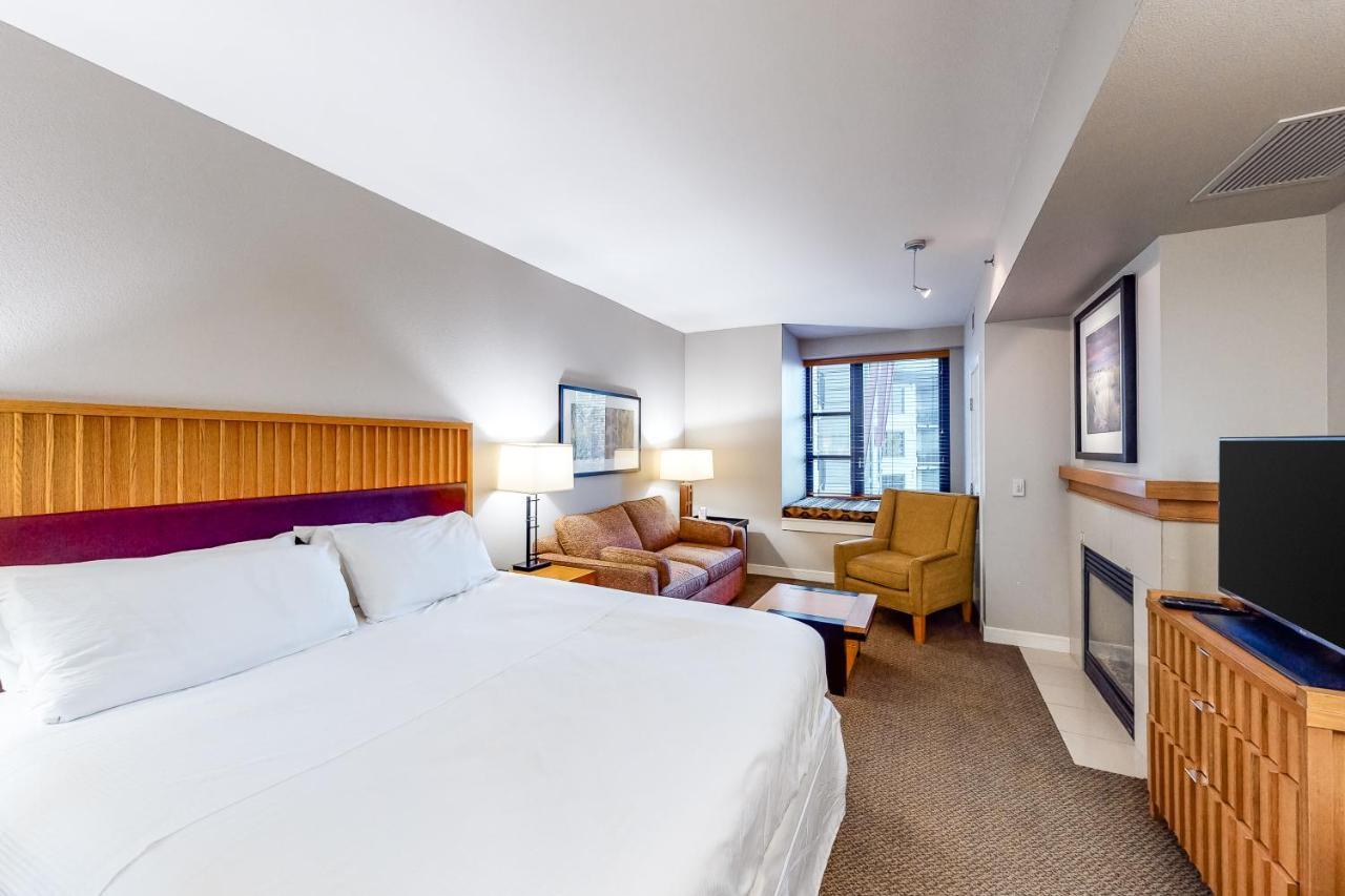 Westin 617 Apartment *